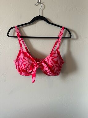 Shade & Shore Hot Pink Floral Tie-Front Bikini Top